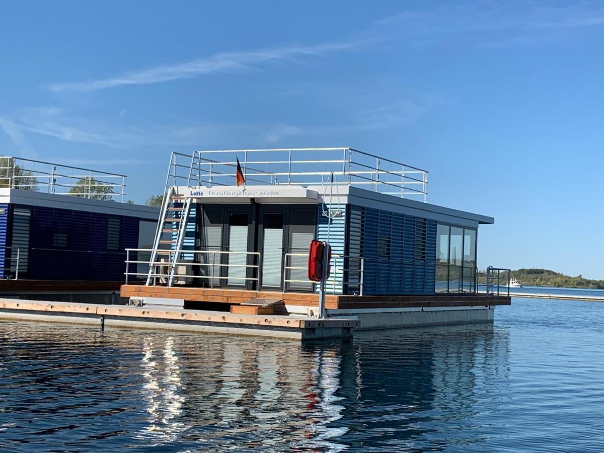 Hausboote Marina Braunsbedra Villa Exterior photo